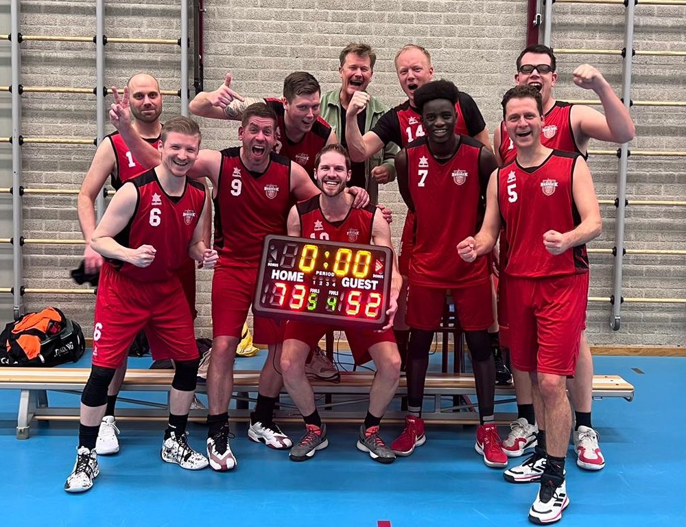 Weer winstpot voor heren 1 tegen <a href="/TwenteBuzzards/">Twente Buzzards</a> 

bequick.net/weer-een-winst…