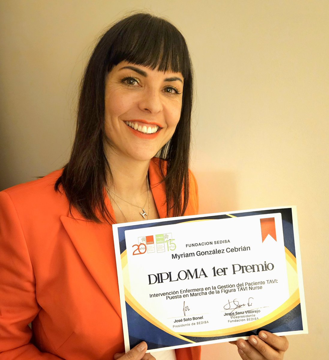 Miryamgcebrian's tweet photo. Un placer participar en I FORO DE GESTORES DEL FUTURO.Apostando por el TALENTO JOVEN.
Orgullosa de haber sido galardonada con el Primer Premio al Mejor TFM de los últimos 5 años. Lo mejor: conocer personas espectaculares con talento increíble y compartir momentos con ellos.❤️ https://t.co/GFk1yxEmNb