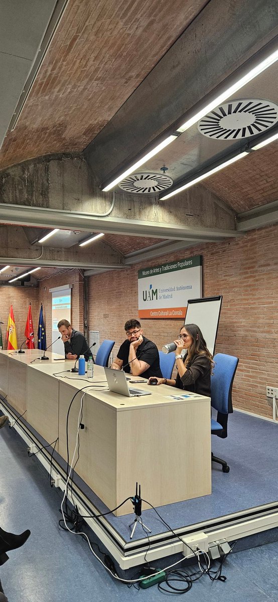 Continúamos las III Jornadas de Análisis de Conducta (ITE +) con las ponencias de nuestros compañeros Gladis Lee y Juan Pablo Perera.
