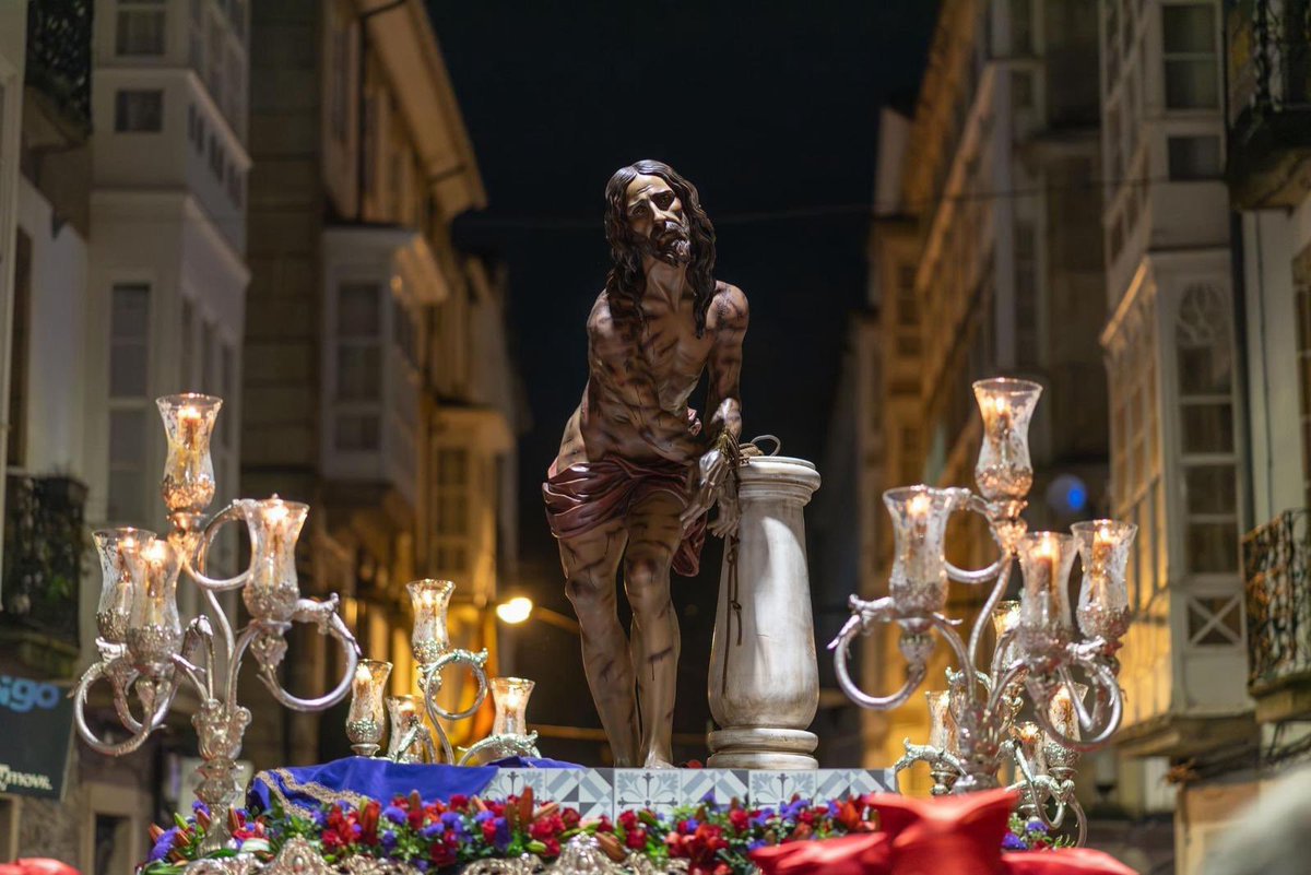 elllamadorcsr's tweet photo. El Atado a la Columna de Fernando Murciano @MurcianoFer procesiónando  en la Semana Santa de Ferrol https://t.co/HDxQ8Y5h60