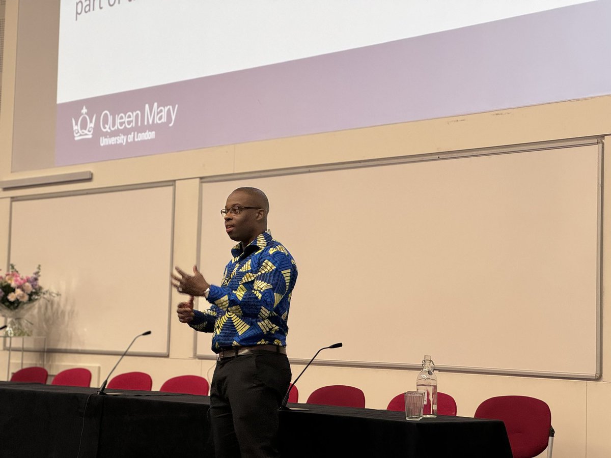 Outstanding @The_GA Annual Conference keynote lecture by @QMULGeography’s Prof James Esson @DrJesson —why, what and how we teach geography — with and for everyone. Challenging, honest and hopeful!