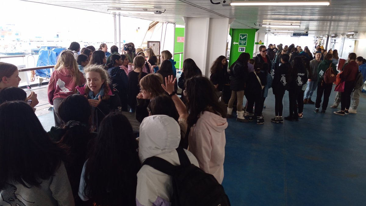 SnowsportsQM's tweet photo. We are on the ferry. 2 hours 21 minute crossing. https://t.co/d682E0dpnT