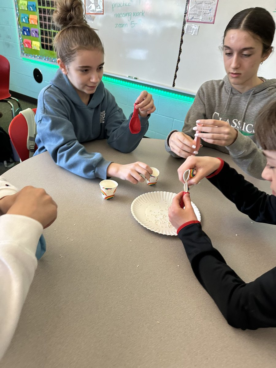 MrsViscariello's tweet image. Thank you to the @WilsonHS Mental Health Council for talking with our 6th graders about Mental Health. @CRada_WWMS @ChrisTrickett24 @WilsonSchlDist