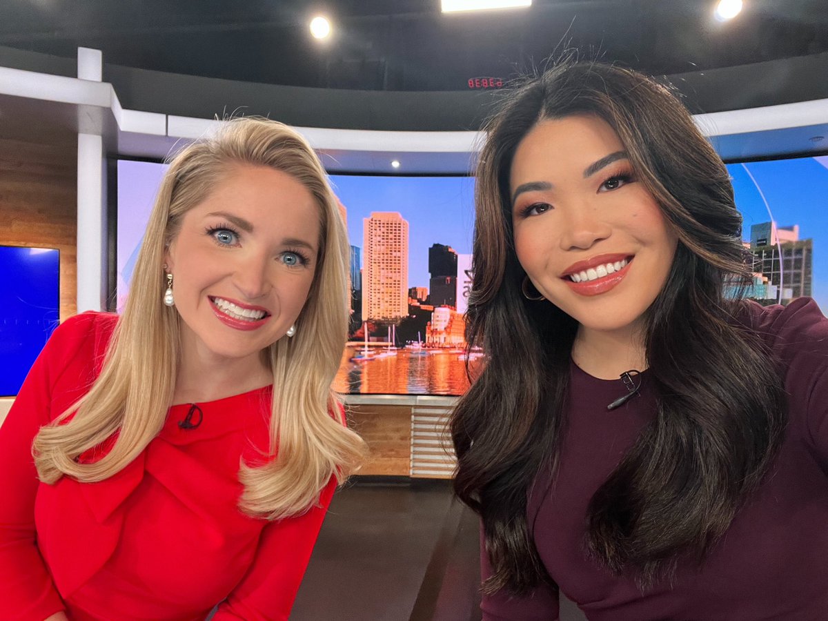 TiffanyChanTV's tweet photo. It’s a gloomy Saturday, but @LexieOConnorWX is bringing some sunshine for the start of the week.
Join us on @wbz — we’ll be trying some coffee from Waltham for #WeekendWakeup! ☕️ https://t.co/RFhB0MM5El