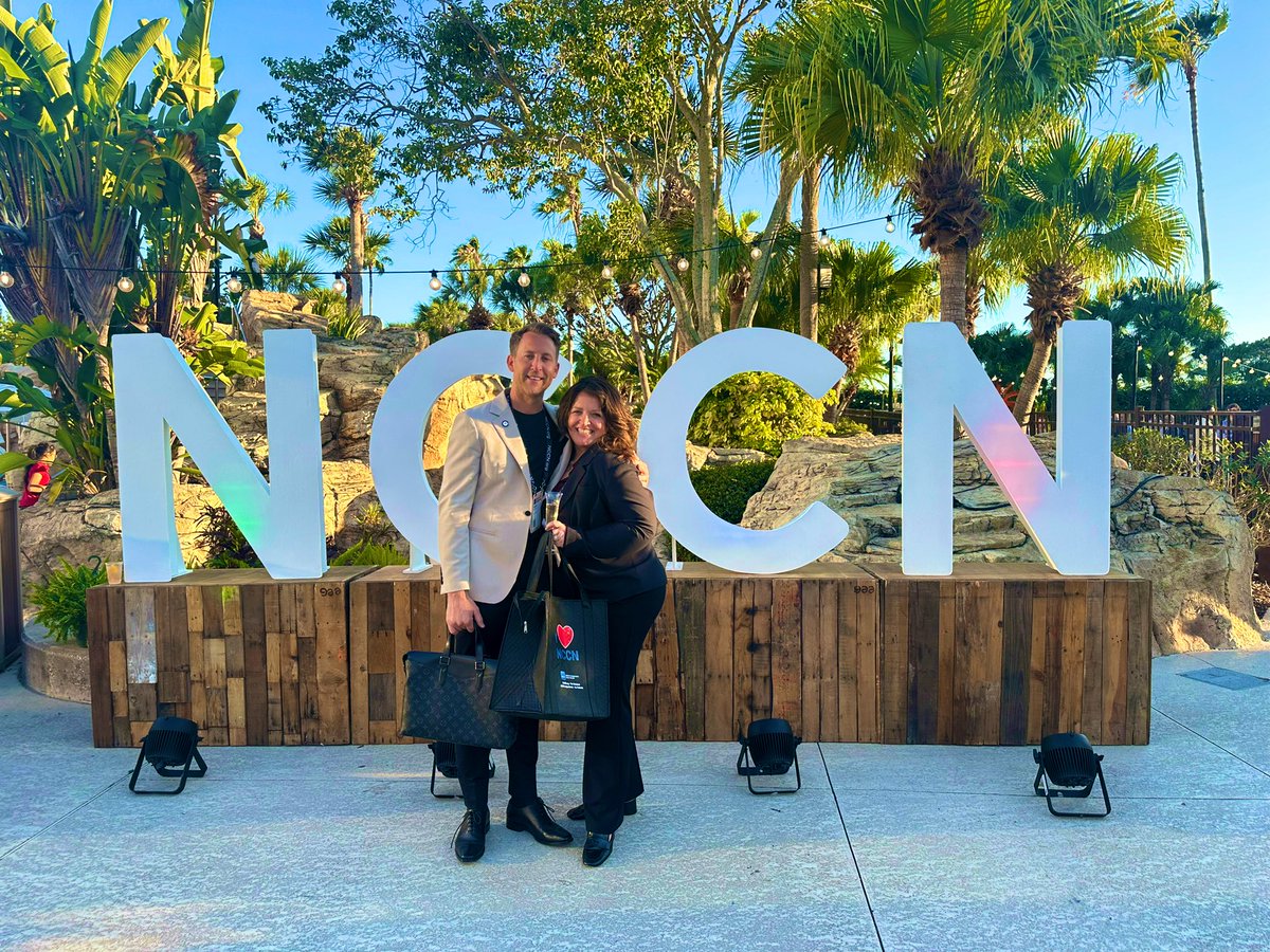 Great to be here @NCCN Annual Conference with one of my favourite people @karinbuck. Looking forward to the day ahead meeting new people and talking all things side effect management and @scalpcooling #ChangingTheFaceOfCancer #NCCN