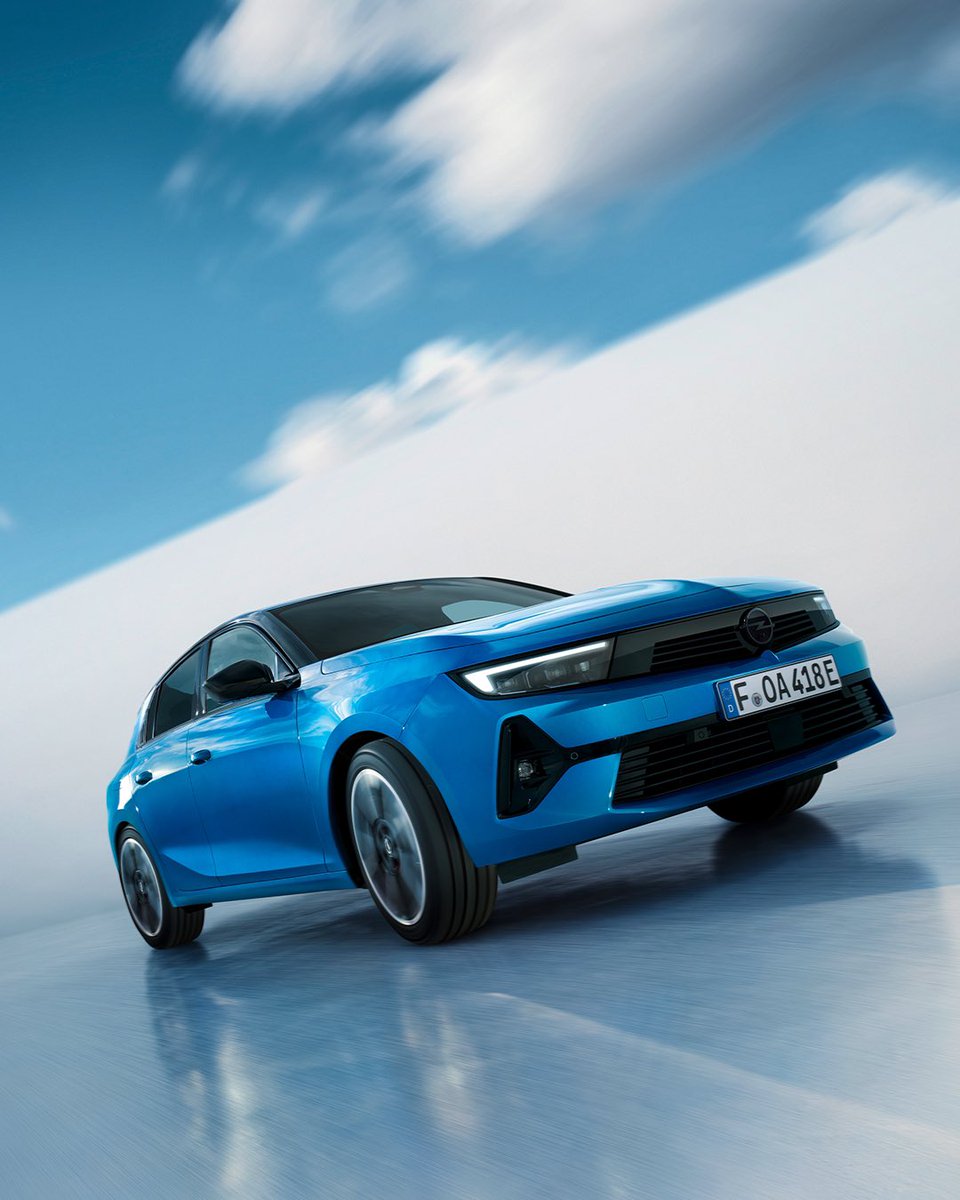Astra Elektrik, çevre dostu yapısıyla zarif yaşam tarzını tamamlıyor. #Opel #AstraElektrik #EnerjimizKarşılıklı