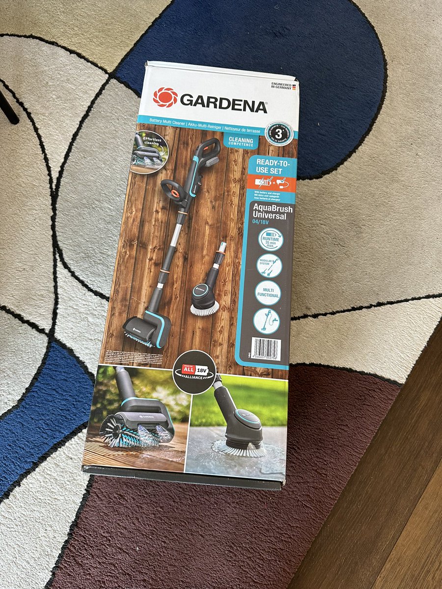 Am i turning into a dad akita, now that i get excited about new toys like this?