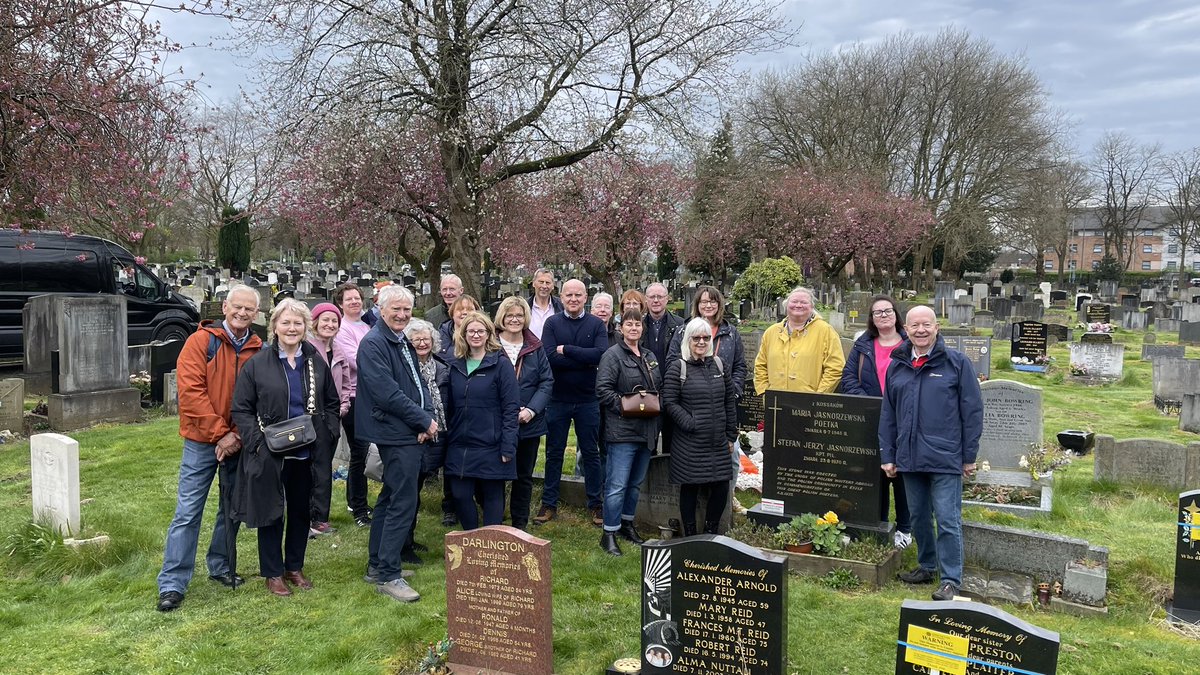 Southern Cemetery tour finishes at the grave of the magnificent Polish poet Maria Pawlikowska Jasnorzewska Hey, fellas, are you living up to this? ‘WHOEVER WANTS ME TO LOVE HIM’ Whoever wants me to love him must never look gloomy, understand, and he must be able to lift me…