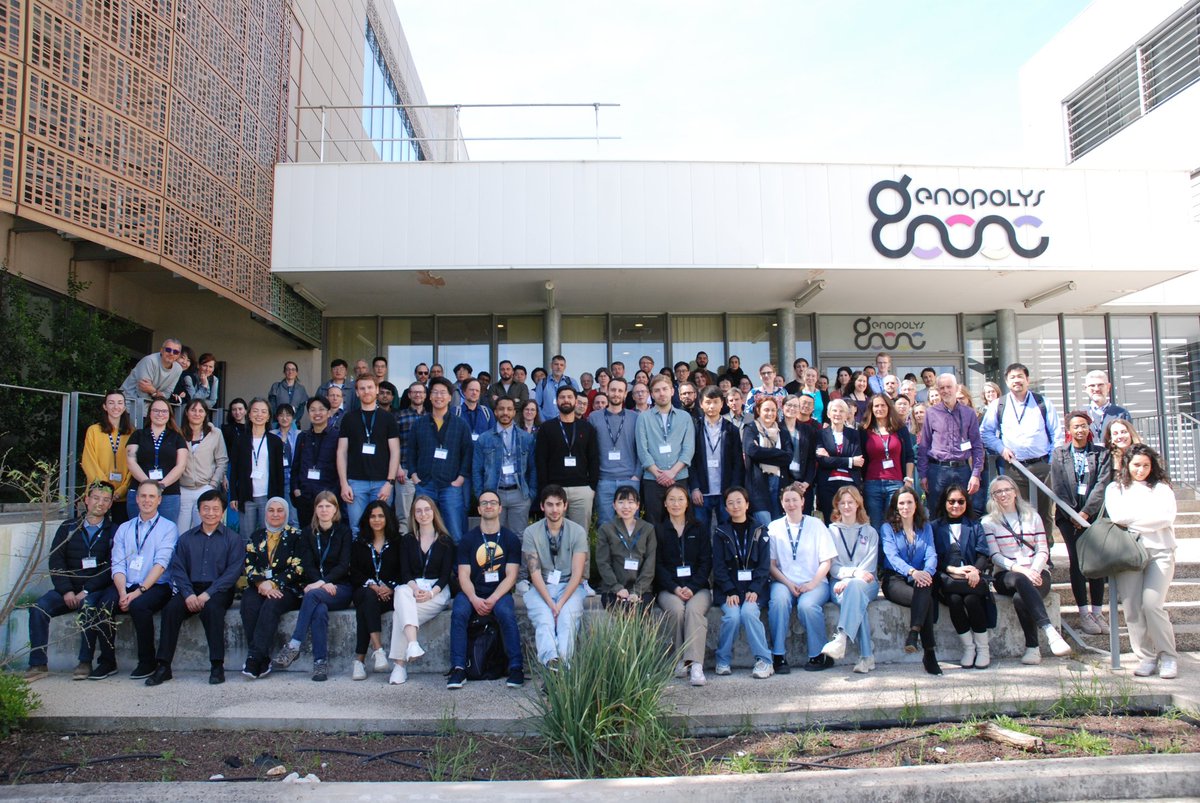 piRNAs and PIWI proteins, one of the greatest congresses I've ever attended; all the superstar scientists of the field were in the same room. Surprisingly, my Master's supervisor, my PhD supervisor, and the PI of my current lab are all captured within this same frame.