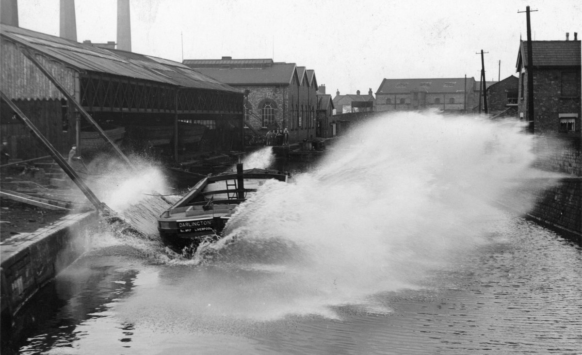 Cracking photo of a L&L short boat launch at Mayors Boat Yard Wigan ( I used to work there when it was the home of Wayfarer Narrowboats ).