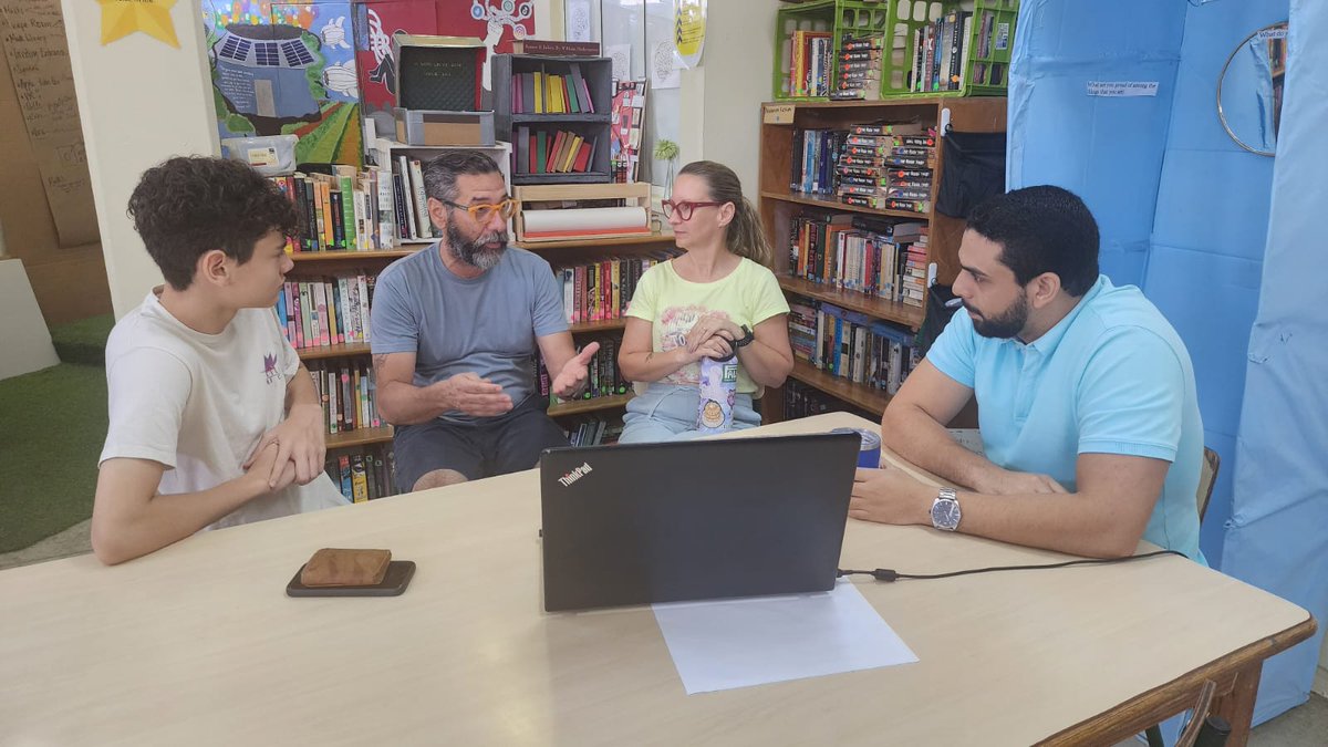 We held our student-led parent conferences yesterday . There is so much to love about this process! Not only do students feel empowered but it helps foster a sense of community, reaffirming our shared goal of ensuring that our children thrive.
@tg2chat #leadlap #satchat #sunchat