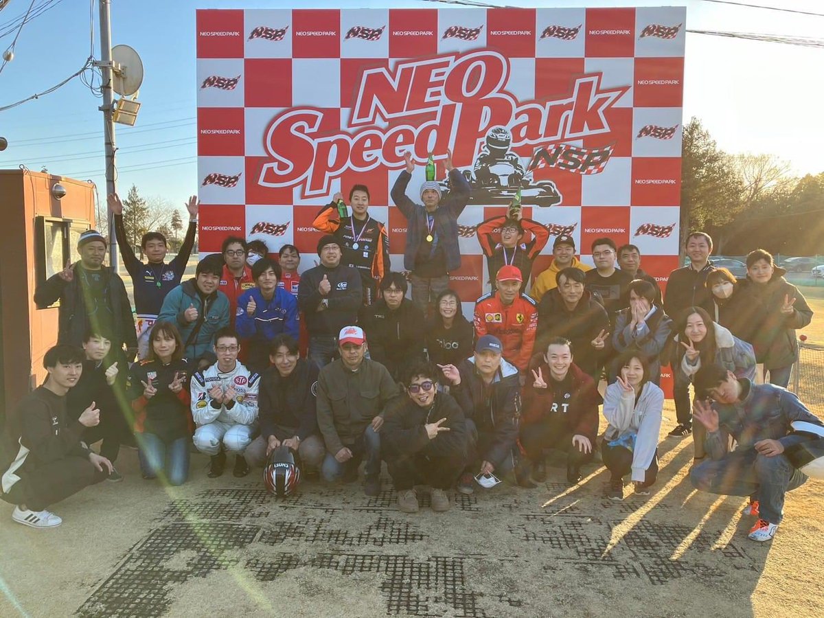 shimo0528's tweet photo. S.S プロデュース
���康とモータースポーツの融合
〜日常を豊かにする新たな体験〜

健康とモータースポーツを掛け合わせた新たな体作りを通して、多くの方の健康のお手伝いをしていきたいと��っております。

内容は、カートを使ったレースイベントと練習会、レーシングシミュレーターの出展です。 https://t.co/IDG9mYTlzS