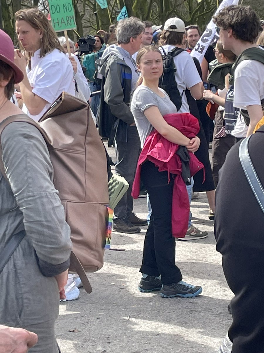 Greta is erbij… #A12 Nog geen blokkade. Patstelling.