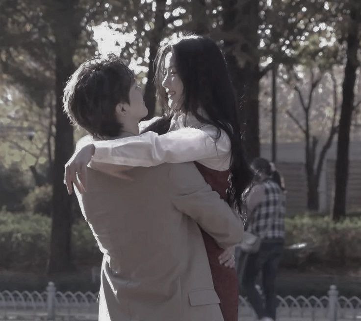 ఇ           you're the only one i have and don't want to lose. and your arms are my home.