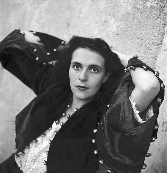 Eadeeva's tweet photo. Hoy toca recordar y celebrar el arte plagado de esoterismo de Leonora Carrington, que nació el 6 de abril 1917. https://t.co/MJIHbOSqX0