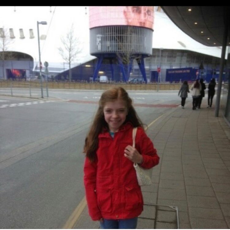 Elizabeth 🎢 tweet media