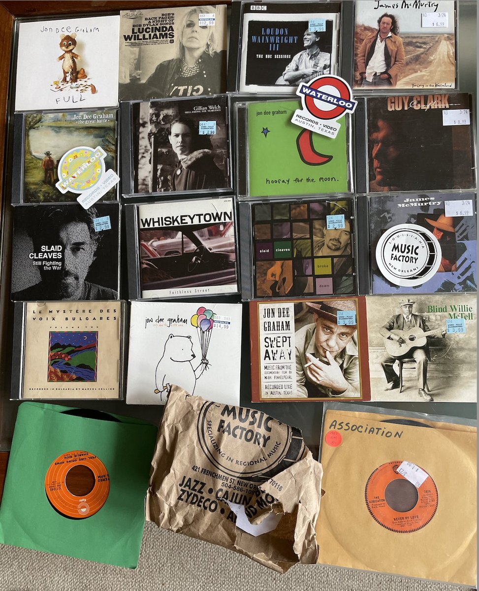 US trip physical music haul. A couple from a flea market outside the terrific Texas dive bar 'The Devil's Backbone'. The rest from the brilliant @WaterlooRecords or the superb @LMFNOLA. Now, where to start?