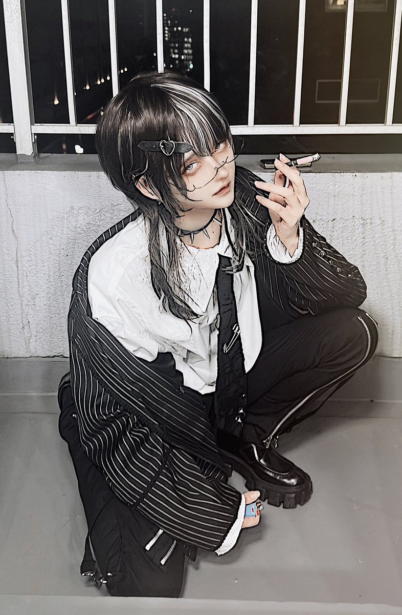 🚭🥀高嶺ヒナ🥀🚭1stフォトブック発売 on X: 