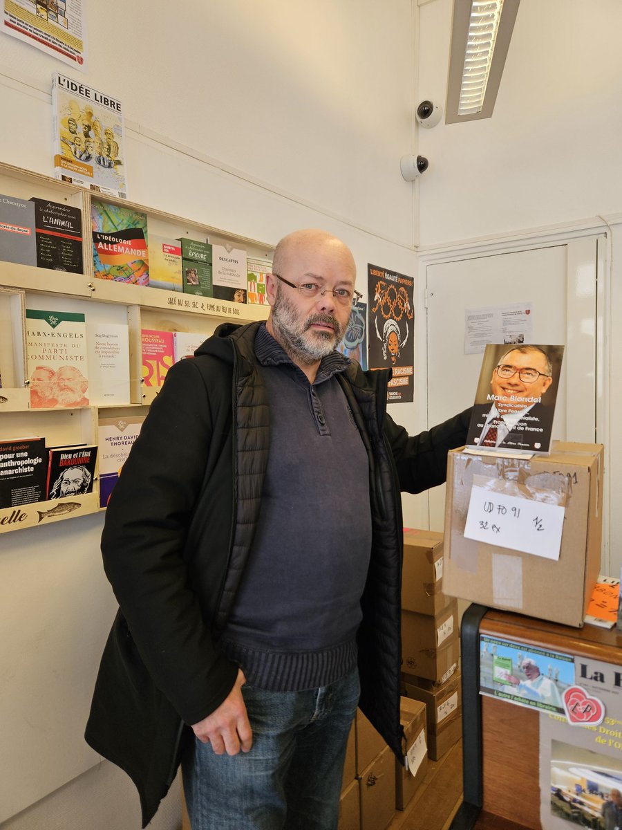 udfoessonne's tweet photo. La commande est arrivée à la librairie de la #LibrePensee
Le livre sur #MarcBLONDEL sera dispo lundi à l'@udfo91 https://t.co/CctIjTLF5z