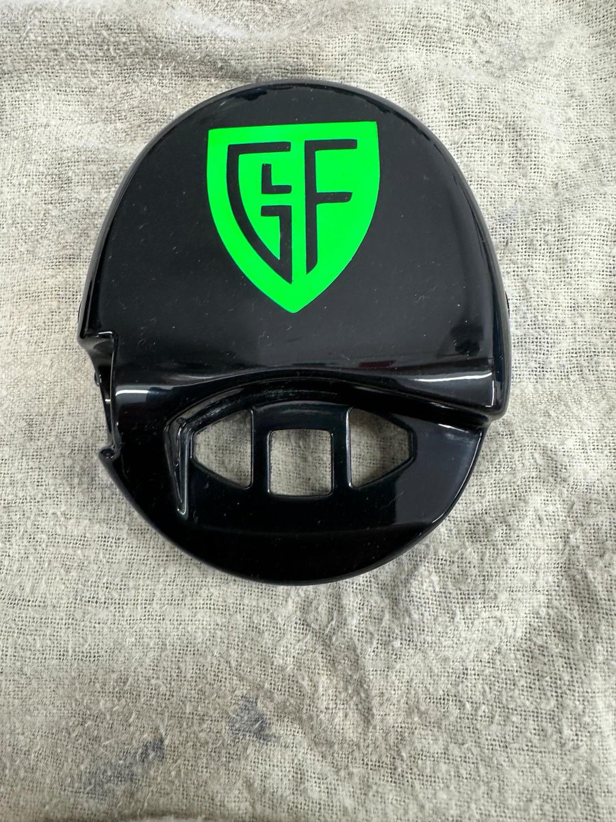 Customstockz's tweet image. SWATCOM Active8 designed and airbrushed by hand #swatcom