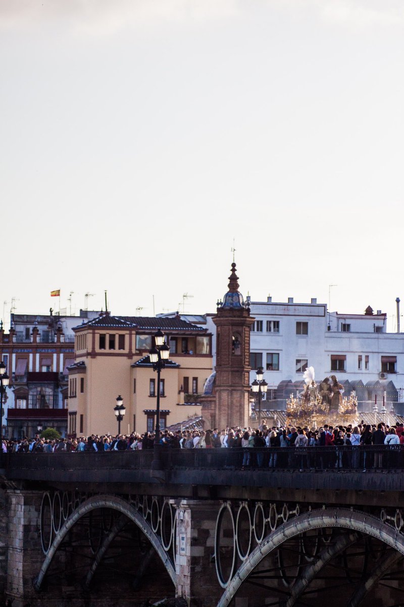 Javi_realr's tweet photo. Lunes santo 24 @HdadSanGonzalo #SSantaSevilla24 https://t.co/AYJAyWbRFl