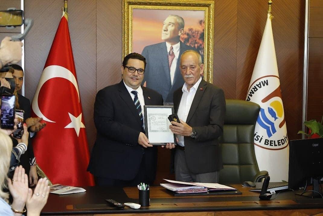 Marmaraereğlisi’ni sosyal demokrat belediyecilikle tanıştıracak Belediye Başkanımız Onur Bozkurter’in devir-teslim törenindeyiz. Hayırlı olsun, başarılar diliyorum❤️