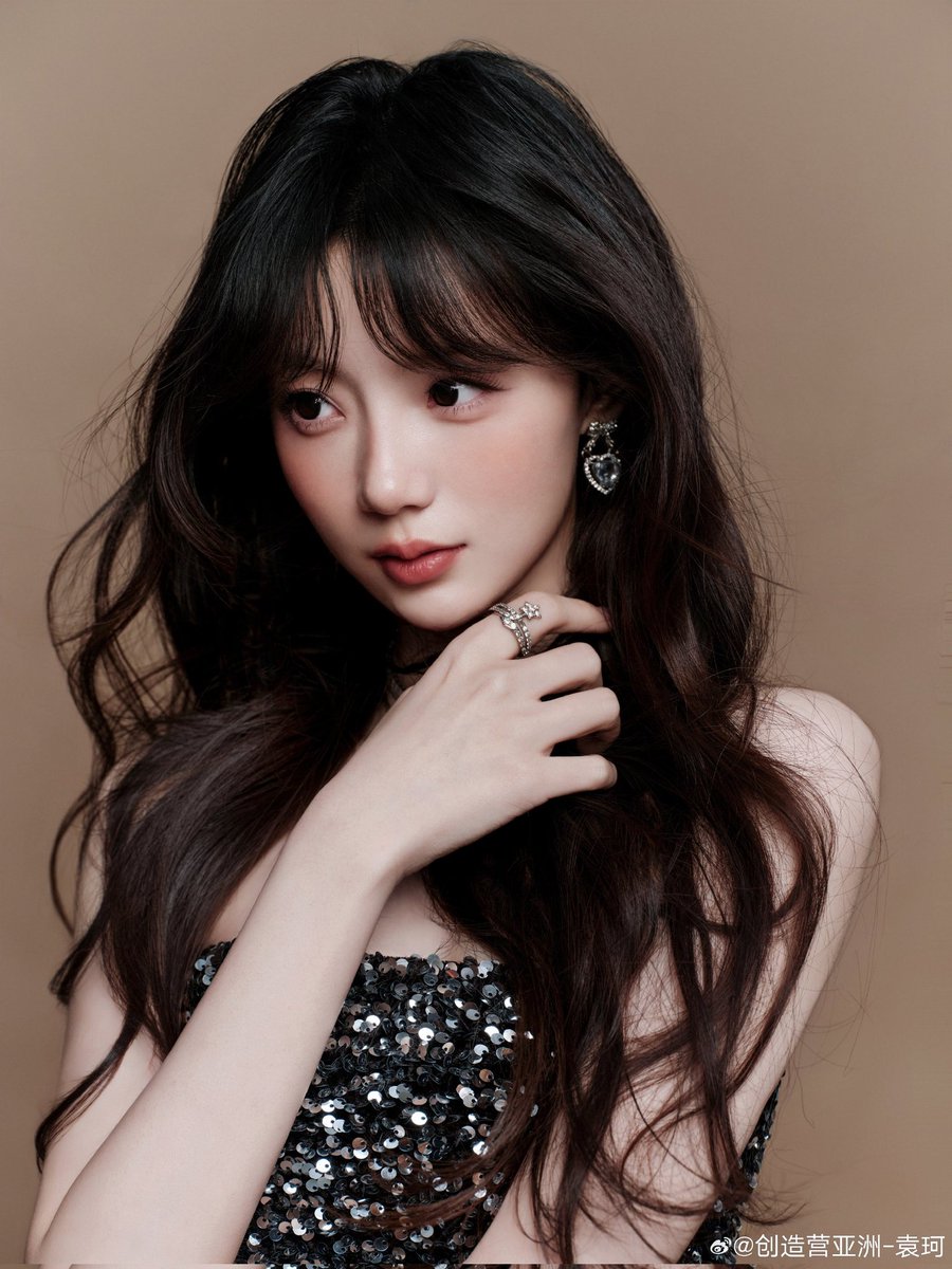 tblcoedgroup's tweet photo. 📲 | Atualização da Yuan Ke em seu Instagram e Weibo. (1/3)

#YuanKe #위엔커 #袁珂 #หยวนเคอ #CHUANGAsia #CHUANGAsia2024 https://t.co/OzcJt2Bhit