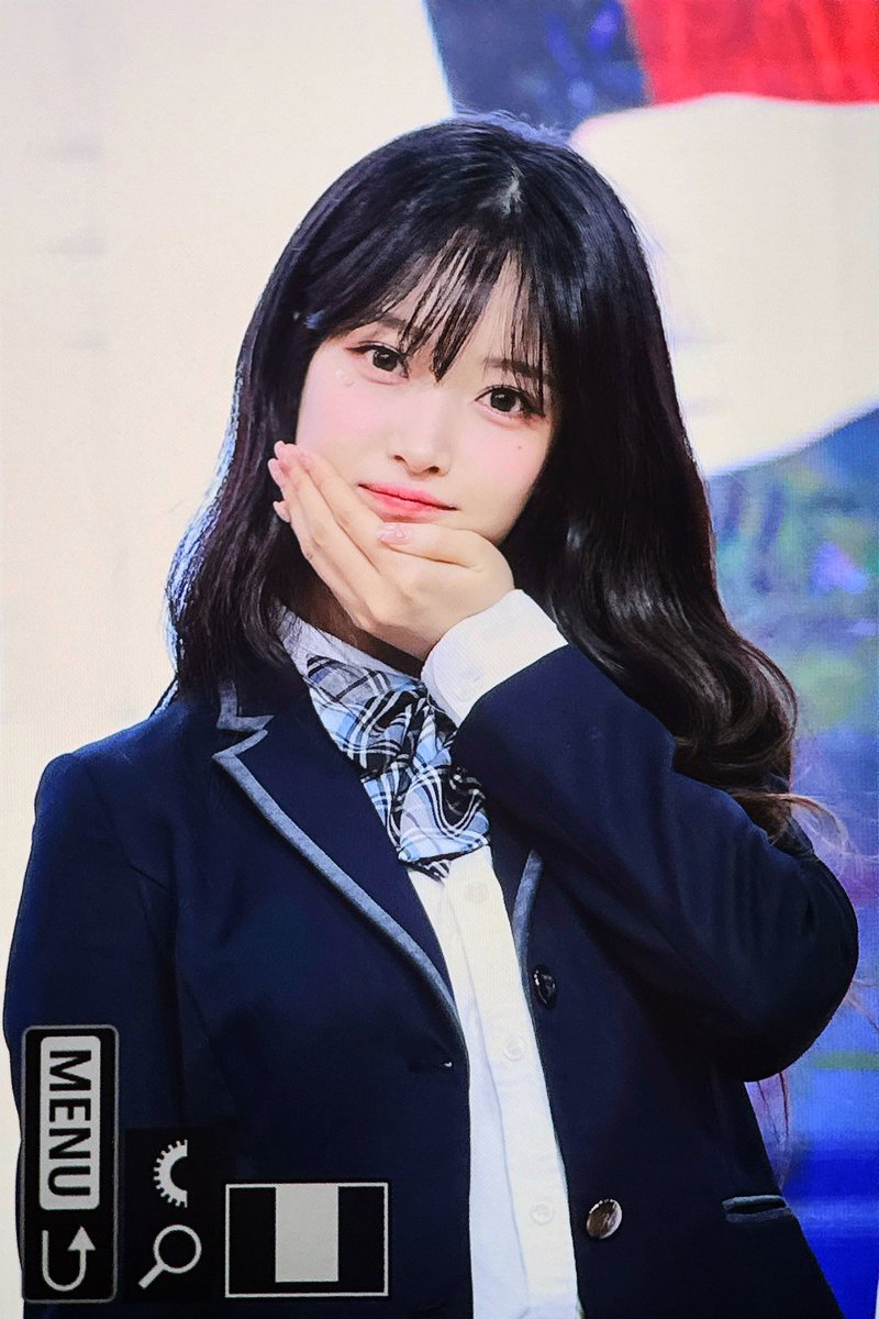 SEOI_kr's tweet photo. 😜 https://t.co/TnwmmV96KP