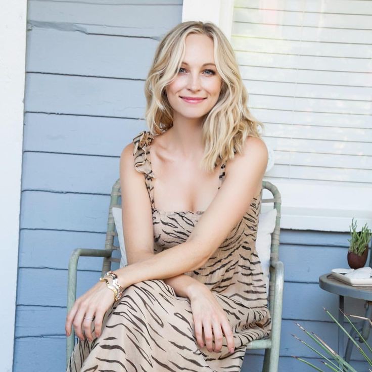 sterolinewonn's tweet photo. ˓ ⋆ 📹 ָ࣪  caroline forbes's camera roll ⋆ ୨୧ ₊ﾟ
                      ㅤㅤㅤㅤㅤ
— a thread 🧵 https://t.co/RSNG828to9