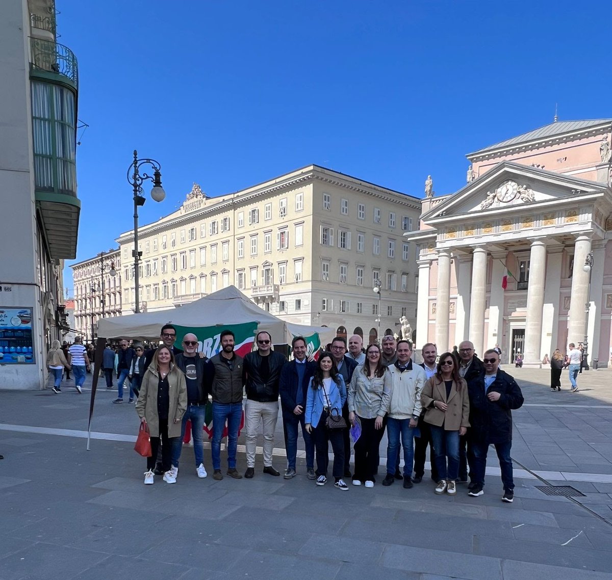 a #Trieste al via la campagna di adesioni a @forza_italia