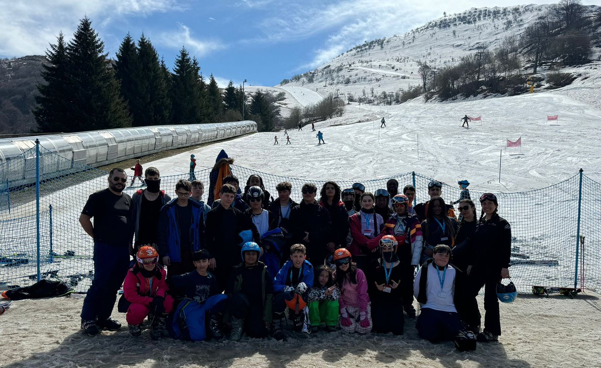 Wrapping up an amazing ski trip in the Italian mountains! 🎿 #LastDay #MakingMemories #SchoolTrip