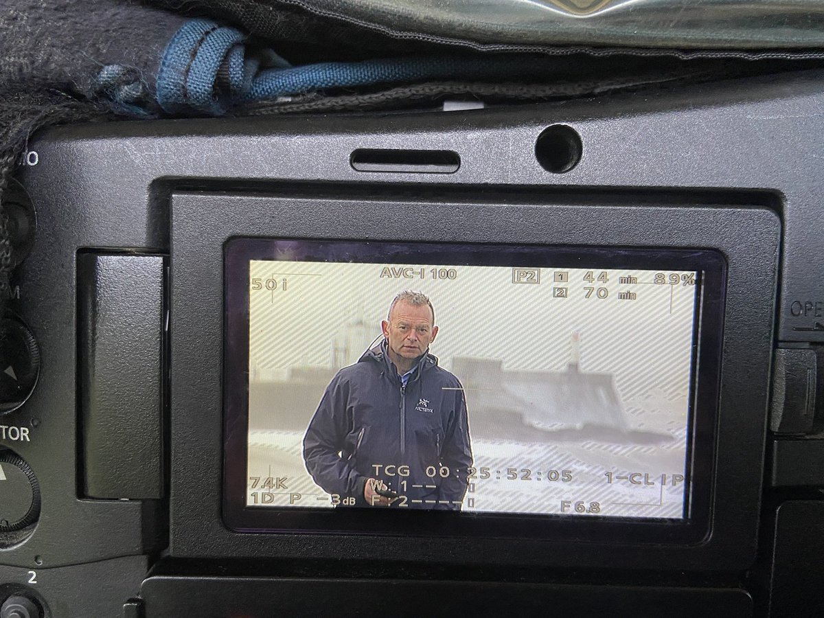 Now, what are the chances of a nice big wave in the background?