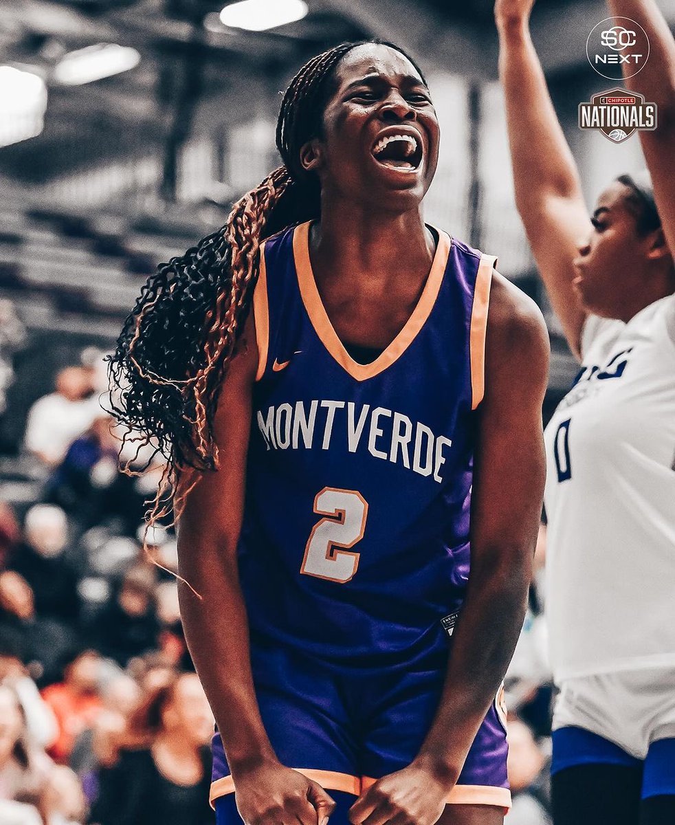 NATIONAL CHAMP! 🏆

Our girl Vivian racked up 17 points and 6 rebounds in the title game to help her squad win Chipotle Nationals!