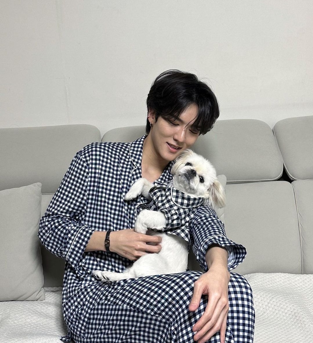 #JUNGHOON #정훈
#OMEGA_X #오메가엑
<a href="/OmegaX_official/">OMEGA X Official</a> <a href="/OmegaX_members/">OMEGA X</a>