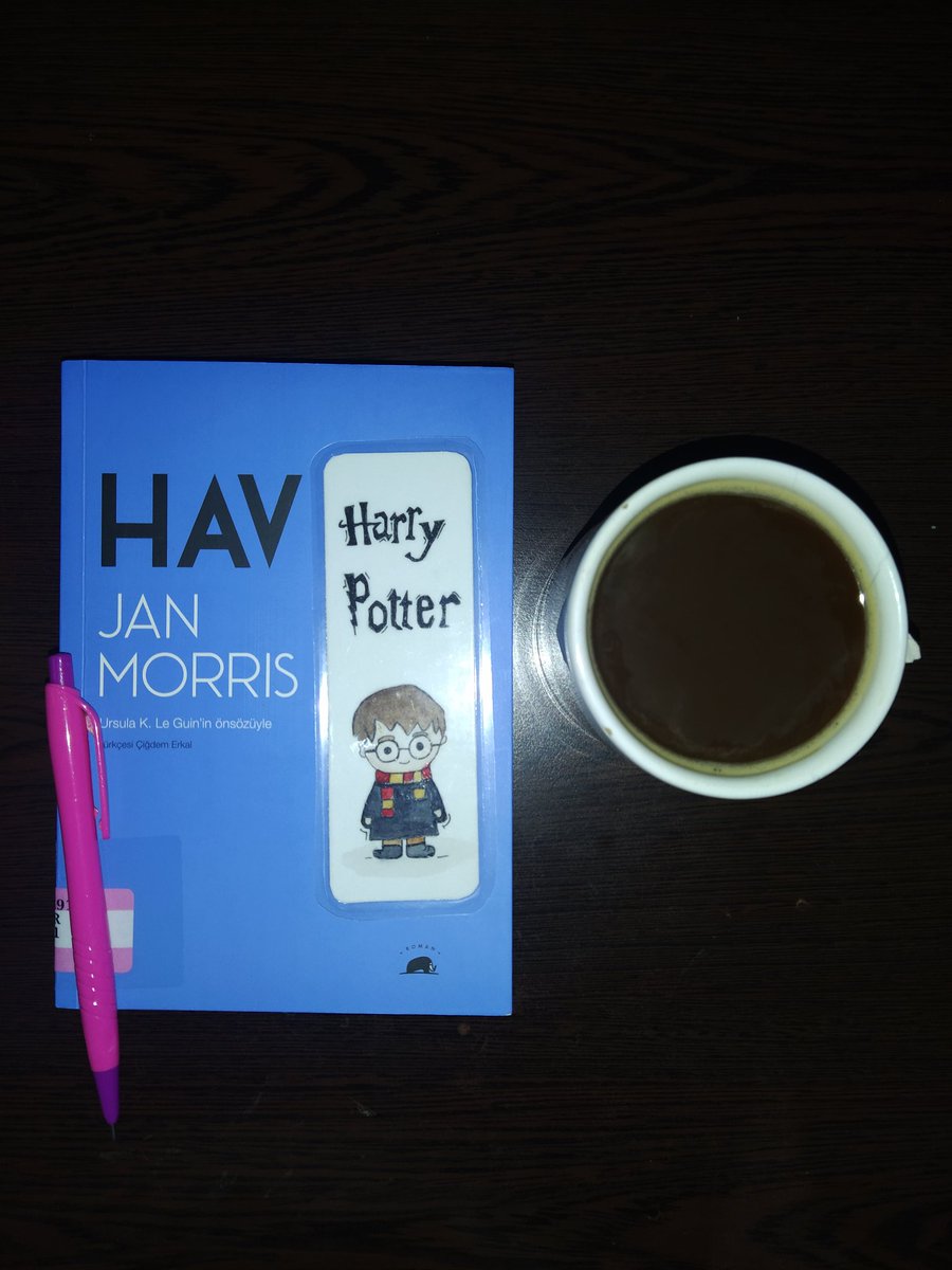 “Sonuç olarak hayatımızı yalanlar üzerine kuruyoruz. İşte savaştığımız şey bu: kurumsal yalancılık. Bütün mesele bu.” #Hav #JanMorris #KitapveKahve #Okumakgüzeldir