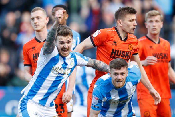 joelgraingerr's tweet photo. Look at the reaction to that goal and try tell me that these players don’t care. 

Incredibly important moment. 

UTT!

#htafc https://t.co/TGWxlzneVL
