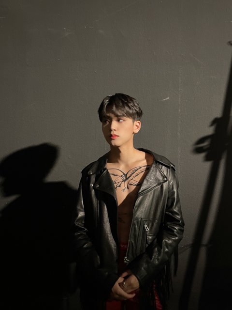 #HYUK #혁
#OMEGA_X #오메가엑스
<a href="/OmegaX_official/">OMEGA X Official</a> <a href="/OmegaX_members/">OMEGA X</a>
