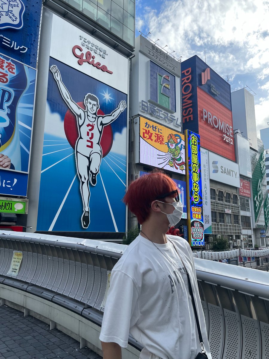#YECHAN #예찬
#OMEGA_X #오메가엑스
<a href="/OmegaX_official/">OMEGA X Official</a> <a href="/OmegaX_members/">OMEGA X</a>