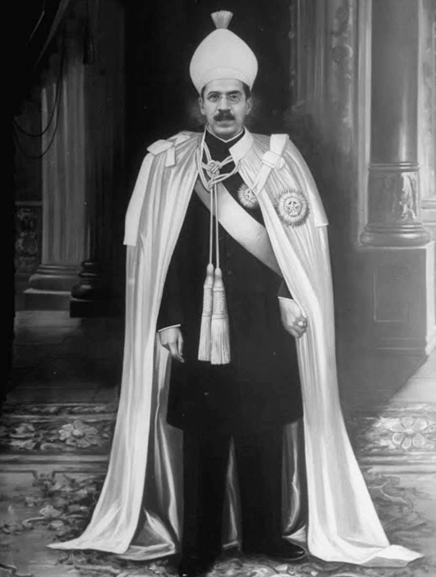 #OTD 6th April 1886 was born #Mir Osman Ali Khan, the last ruler of #Hyderabad State with a population of 1.6 crore people and extending areas of Karnataka, Maharashtra, Andhra Pradesh and Telangana. Assuming the throne at the youthful age of 25 in 1911, Osman Ali Khan governed