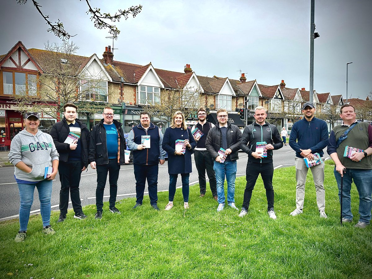 Amazing turn out this morning in Copnor. So nice having so many residents thank us for the work we do all year round whilst the other parties only seem to remember Copnor when it’s election time!