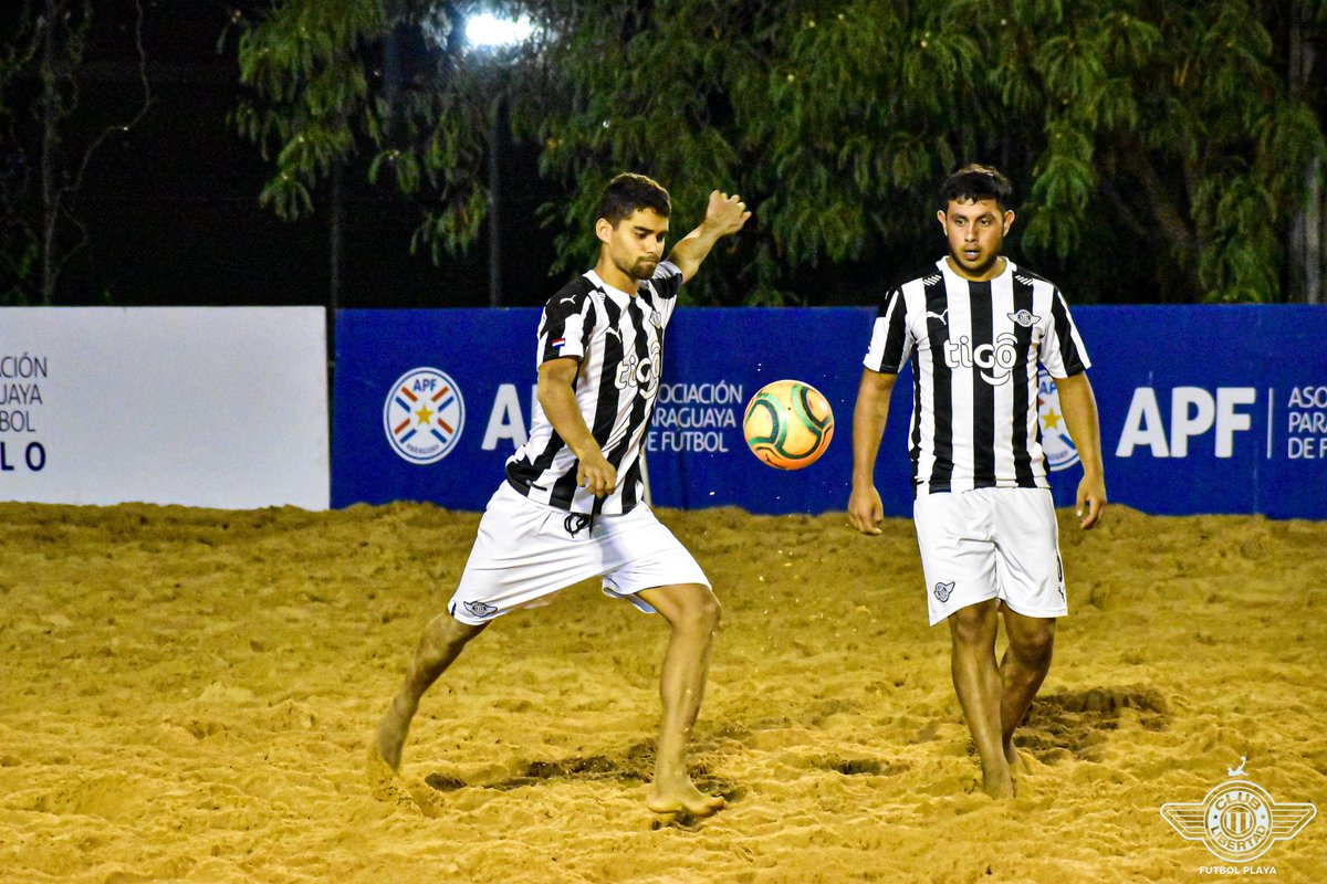 LibertadPlaya's tweet photo. 📸 Postales del triunfo ante Sp. Luqueño. ⚽️🏁

#VamosGuma 
#LibertadPlaya
#SuperLiga
#APFFútbolPlaya https://t.co/nhNNeKuiol