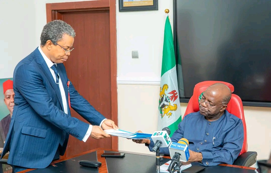 GOV OTTI GIVES APPROVAL-IN-PRINCIPLE FOR THE ESTABLISHMENT OF DAIRY FARM IN ABIA Abia State Governor, Dr. Alex Otti, OFR, has given approval-in-principle to a proposal for the establishment of an ultra modern dairy farm in the state. Governor Otti gave the berthed nod when he