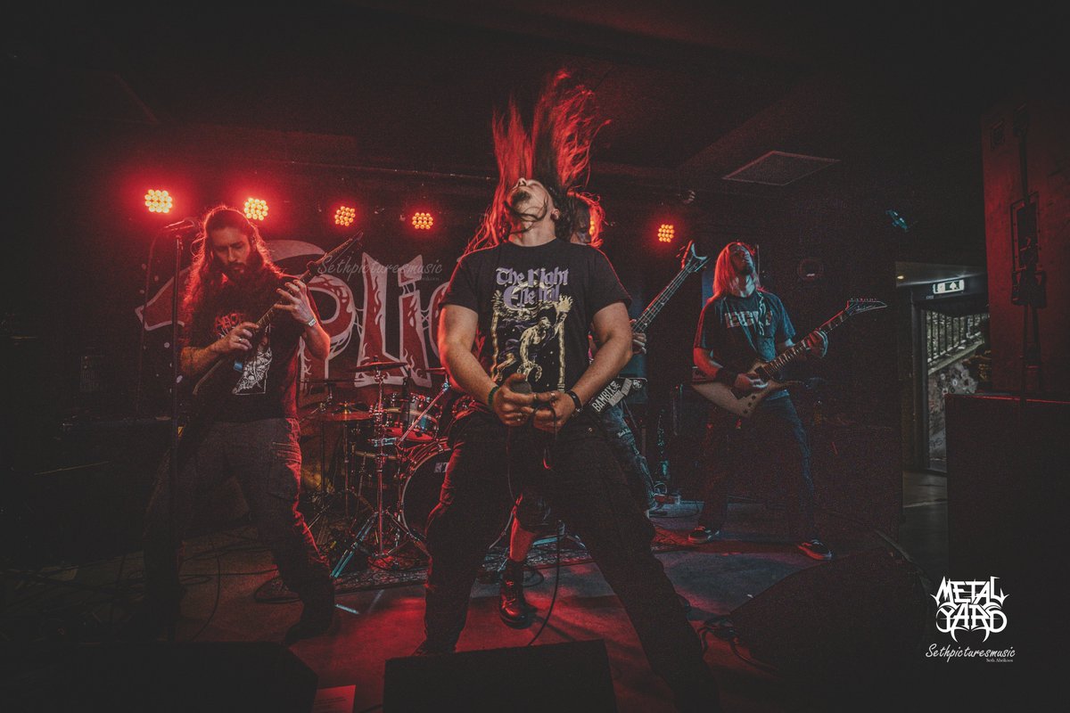 SethAbrikoos's tweet photo. #Splice at #Metalyard #Festival , #Willemeen #Arnhem https://t.co/EwtQPKzx0y