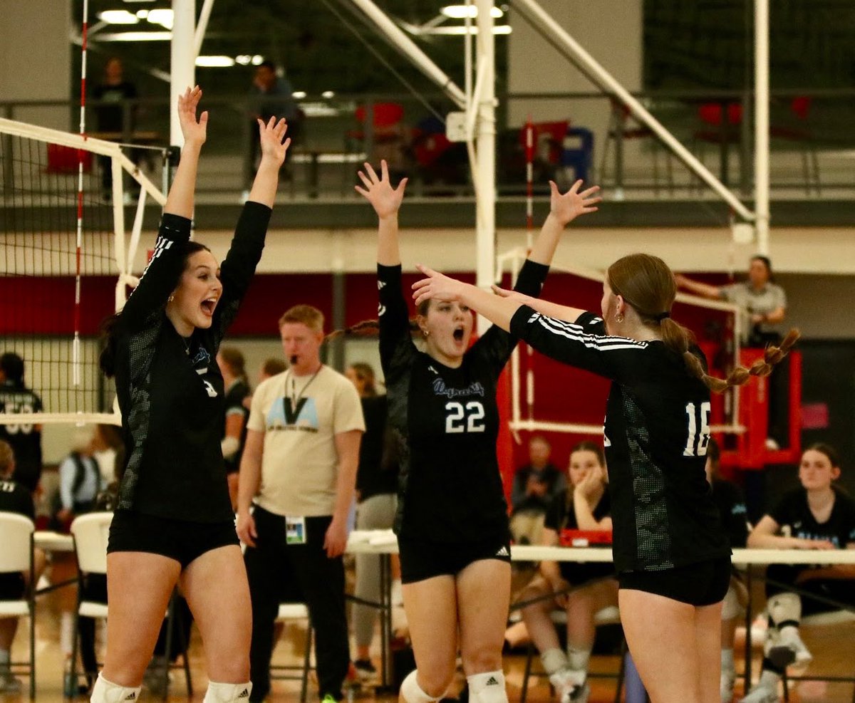 Brylynn Wicker (@wickerbrylynn) on Twitter photo Excited to be playing close to home in Show Me! We play on Court 60 at 2:30, 4:30, and 7:30! Go Blue! <a href="/RecruitDynasty/">DynastyVBRecruiting</a> <a href="/dynastyvbc/">DYNASTY Volleyball</a> Excited to be playing close to home in Show Me! We play on Court 60 at 2:30, 4:30, and 7:30! Go Blue! <a href="/RecruitDynasty/">DynastyVBRecruiting</a> <a href="/dynastyvbc/">DYNASTY Volleyball</a>