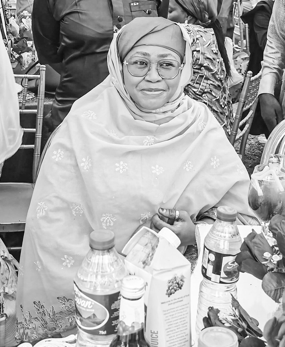 AdamawaO's tweet photo. Her Excellency Hajiya Lami Ahmadu Fintiri attended the wedding reception of Commissioner of Finance Hon. Mrs. Augustina Wadanmihya’s son, Dr. Waffa Wandamihye, and his bride, Miss Lami Injin Gaji, at Mahmud Ribadu Square in Jimeta Yola. https://t.co/3VRw5mp6j6