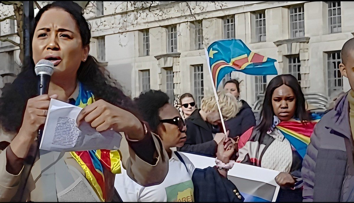 UK Congolese & Supporers Protest Against UK Support for Rwanda: (Joined by Tigrayan Protest

m.youtube.com/watch?v=xZoo6c…

#StandforCongo #M23 #DRC #StandForCongoUK #Congo #Rawanda #HumanRights #Justice #protest #Governmemt