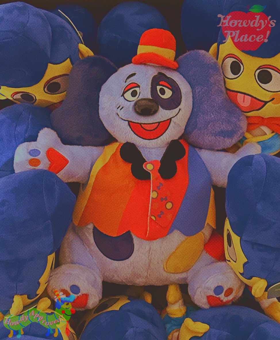 Clown Shaped Coffin 💛! tweet media