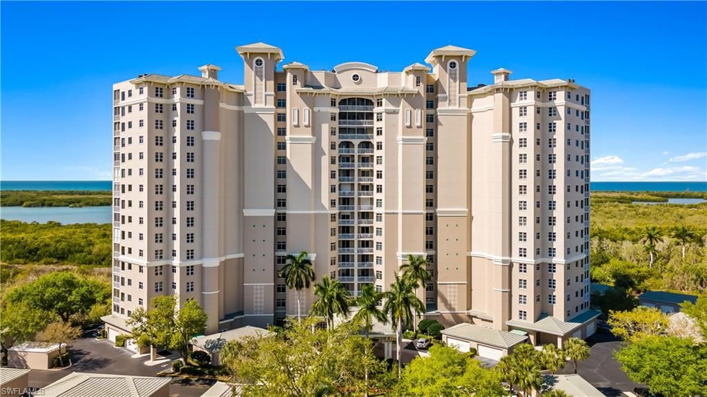 Check out this property just listed in 34110 findnapleshomesfl.com/FL/Naples/7981…