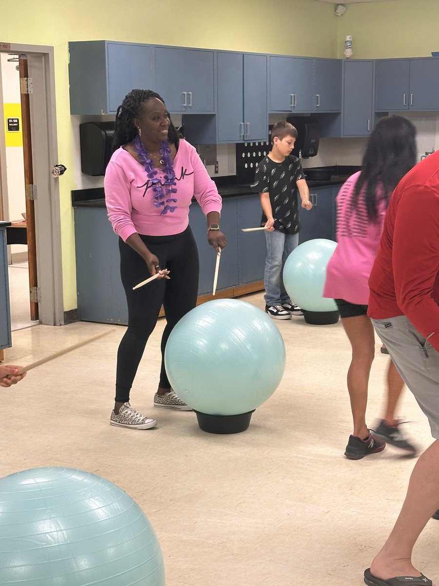 Charity Corneliussen tweet media