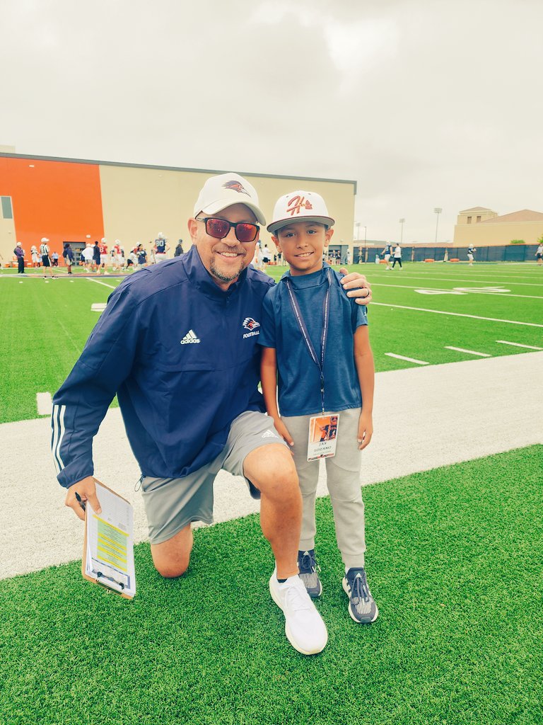 Justin Lozano tweet media